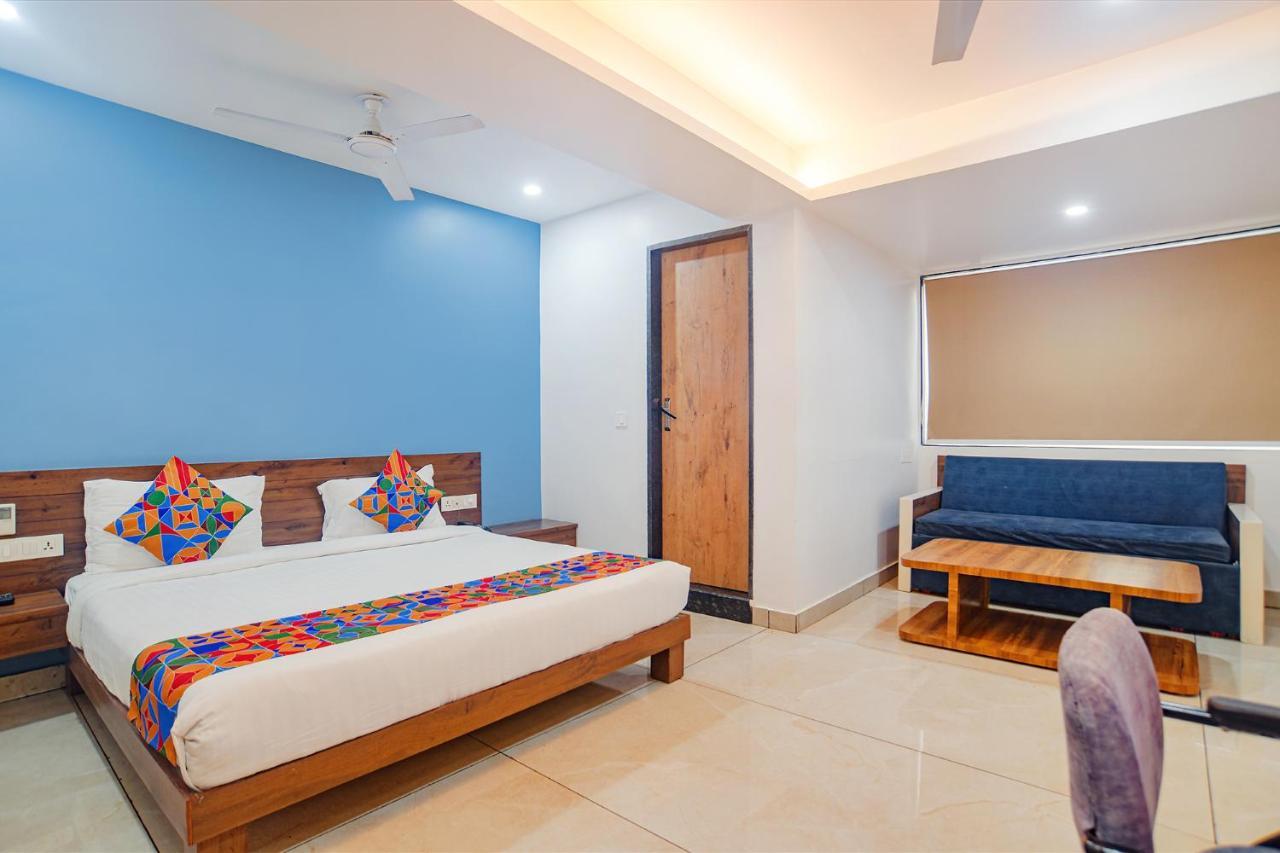 Fabhotel Blue Marine Indore Bagian luar foto