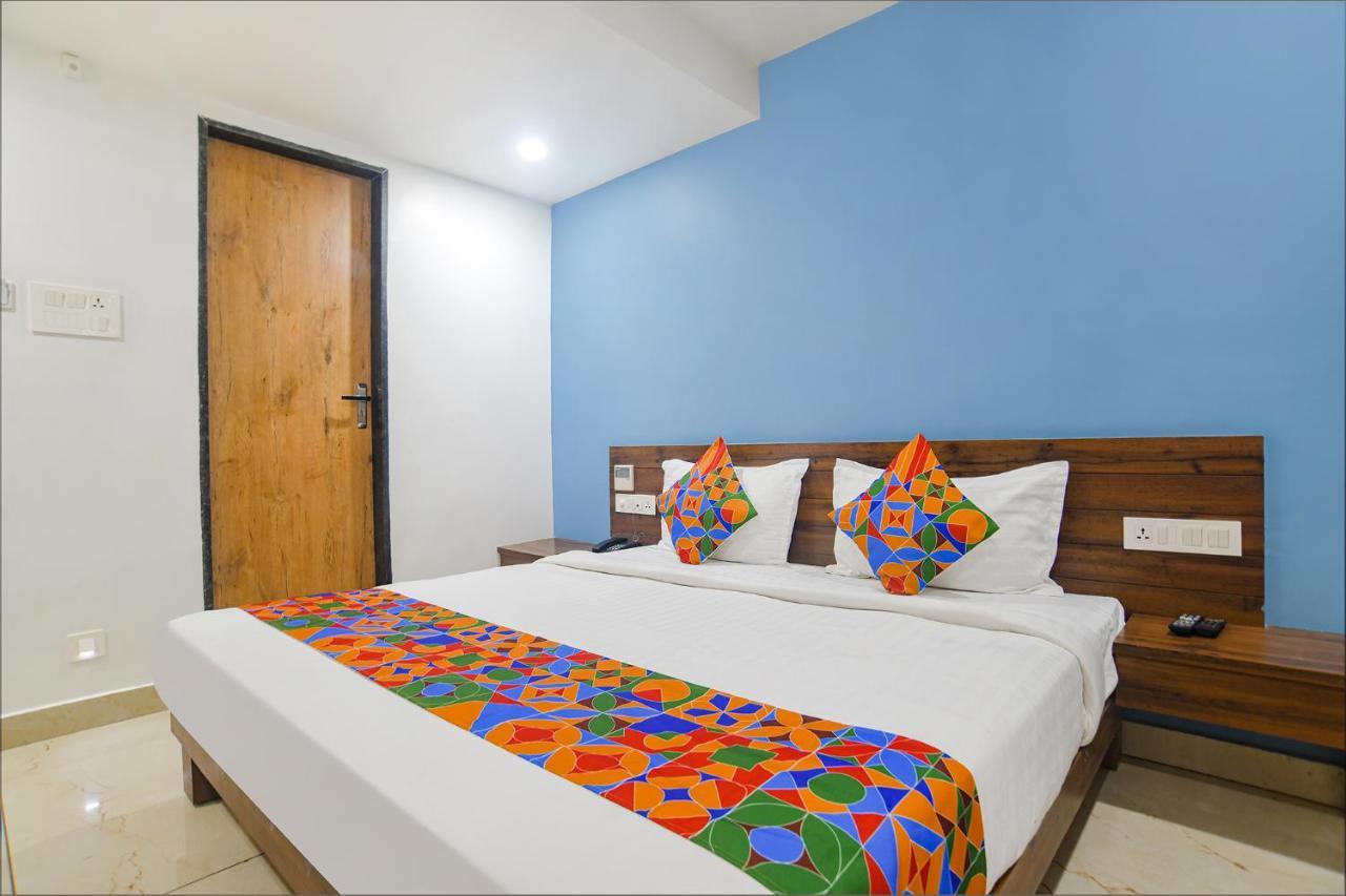 Fabhotel Blue Marine Indore Bagian luar foto