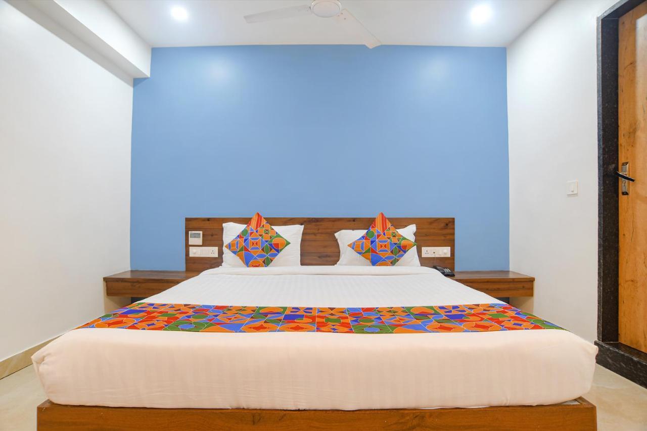 Fabhotel Blue Marine Indore Bagian luar foto