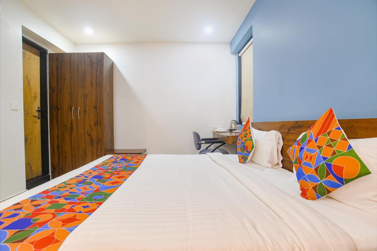 Fabhotel Blue Marine Indore Bagian luar foto